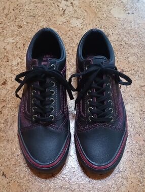 Tania Cruz Vans Old Skool Black Rub-Away To Red Leather Skate Shoes W 8.5